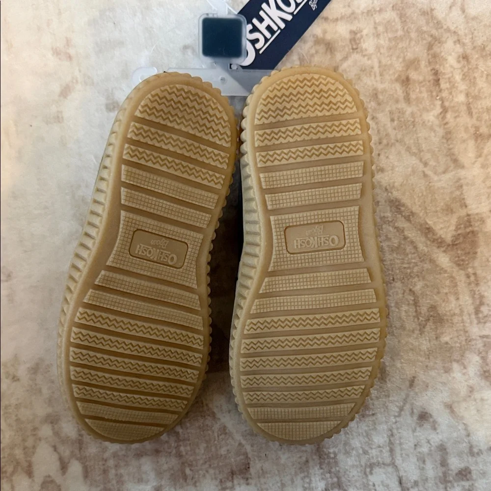 OshKosh B'gosh Kids Black and Tan Slip-On Dress Shoes
